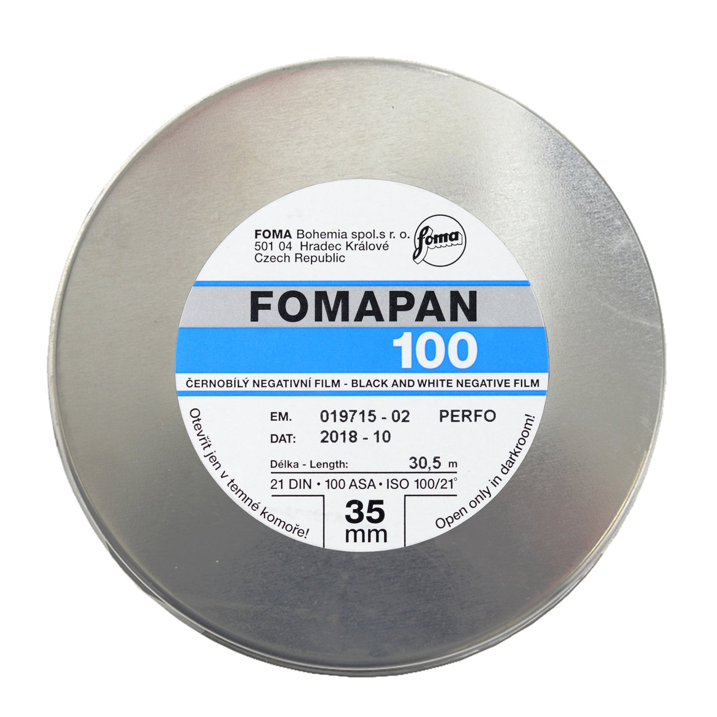 Fomapan Classic 100, rolă bulk de 30,5m, filme negative în imagine, produs foto de calitate Foma pentru filmare analogică.