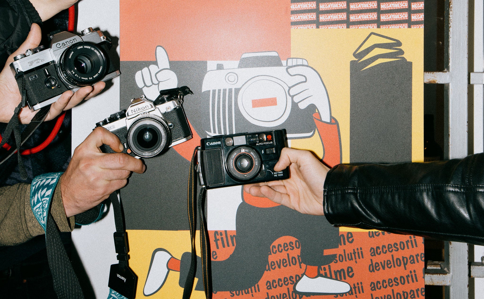 Camere Film Noi & Point and Shoot - Pentax 17, Kodak | NEGATIVESCU