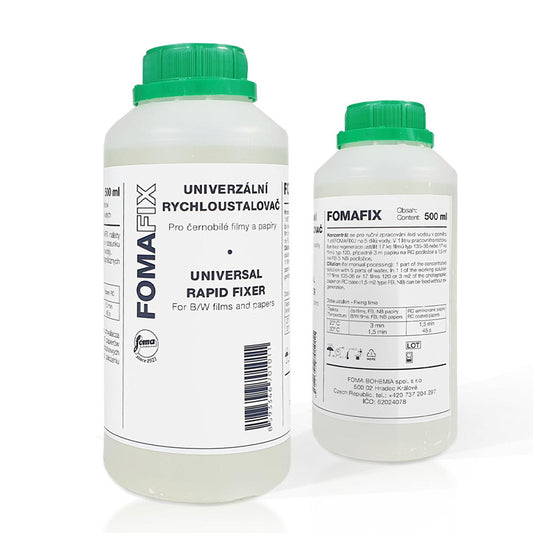 Fixator FOMA Fix 500ml, transparent pentru fixarea și stabilizarea materialelor, în recipient de 500 ml.