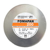 Rola bulk Fomapan Creative 200 cu 30,5m, pelicule negative pentru fotografie în ambalaj de stoc, de la brandul Foma.