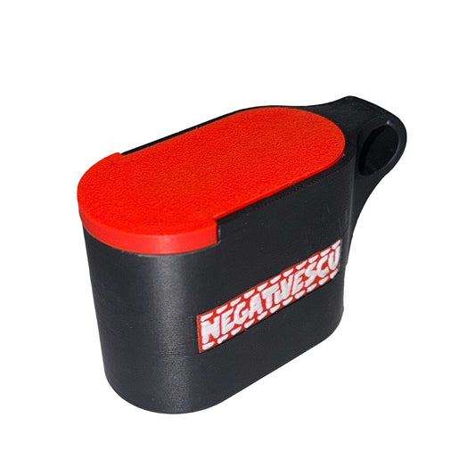 Carcasă NEGATIVESCU pentru 2 filme 35mm, prezentând un design compact și ușor de utilizat.