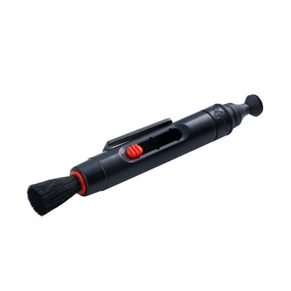 Fomei lens cleaning kit with microfiber cloth, brush, and cleaning solution for camera lenses and optical surfaces.
