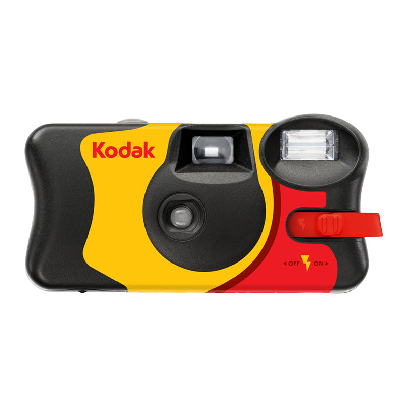 Imagine cu un aparat foto Kodak Fun Saver 39 Color, portabil și ușor de utilizat pentru fotografii color spontane.