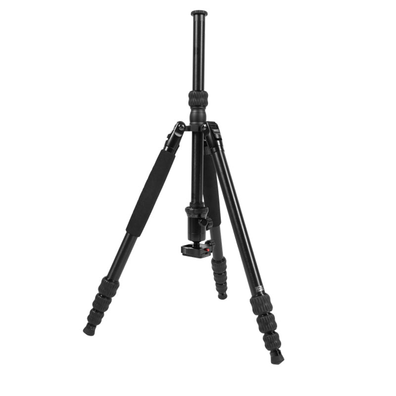 Sirui Traveller 7A aluminum tripod with adjustable legs and head, ideal for photography and travel use.