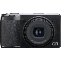 Ricoh GRiiiX HDF